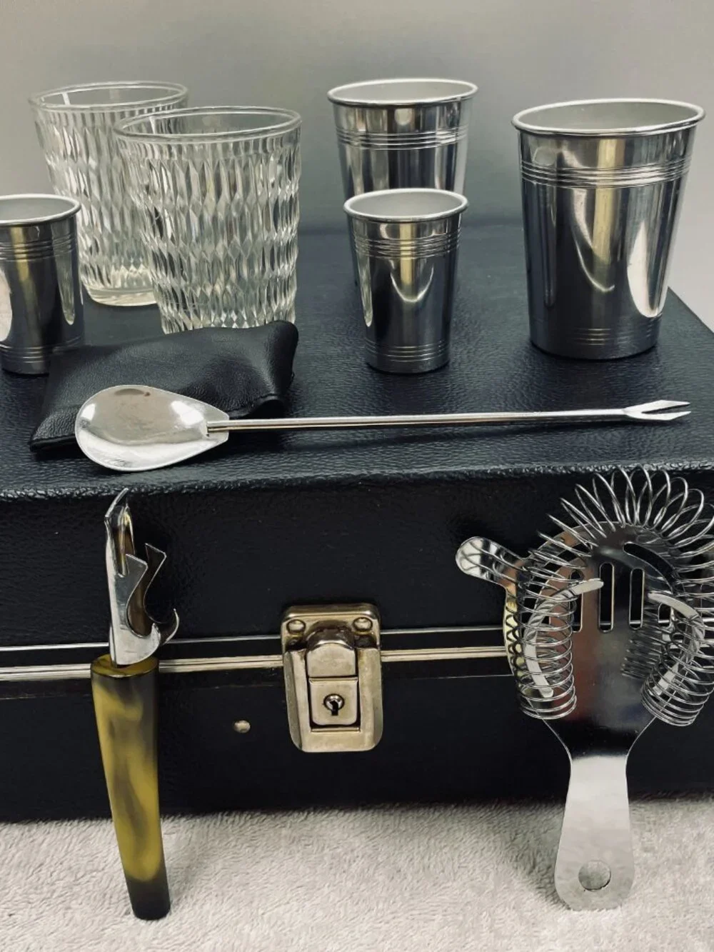 Vintage 1960s Trav-L-Bar Portable Cocktail Bar Set, Red Interior Mid-Century MCM